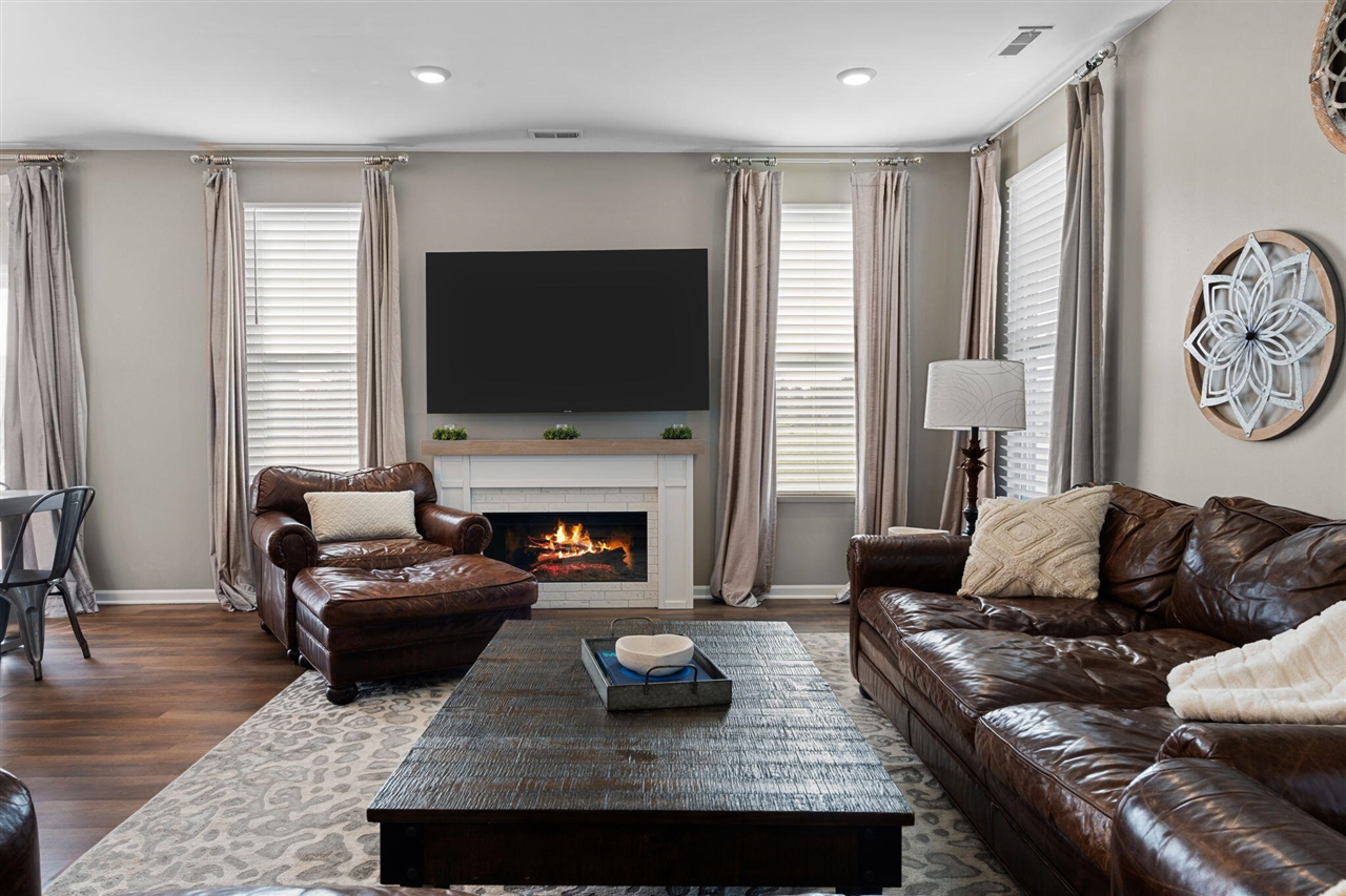 Homes for sale in Saline, MI | 901 Salt Springs Dr, Saline, MI 48176 | MLS# 70492747