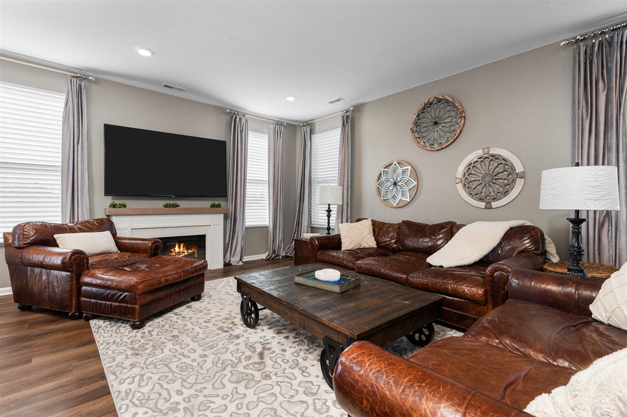 Homes for sale in Saline, MI | 901 Salt Springs Dr, Saline, MI 48176 | MLS# 70492747