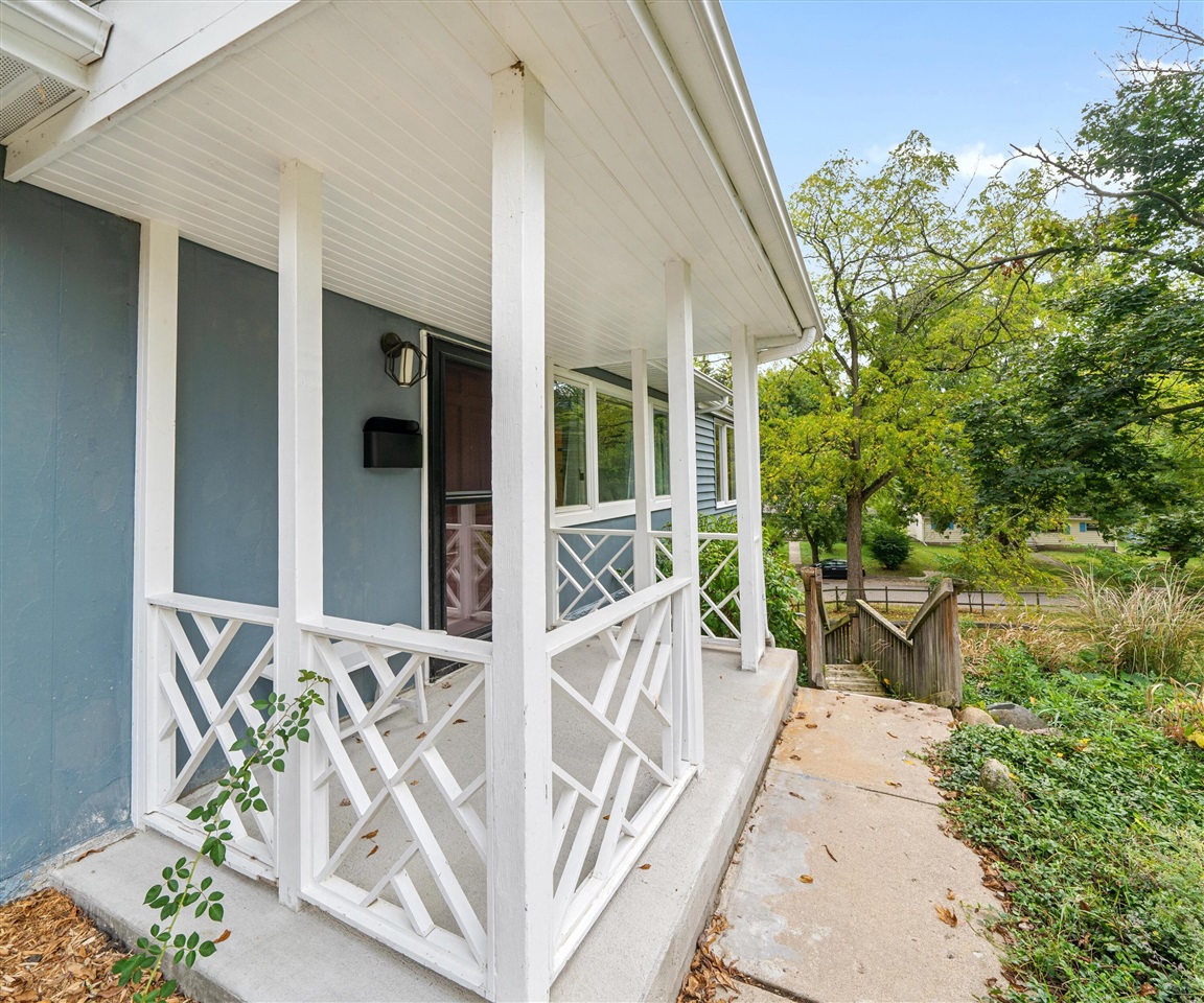 Homes for sale in Ann Arbor, MI | 601 Cressfield Ln, Ann Arbor, MI 48103 | MLS# 70492925