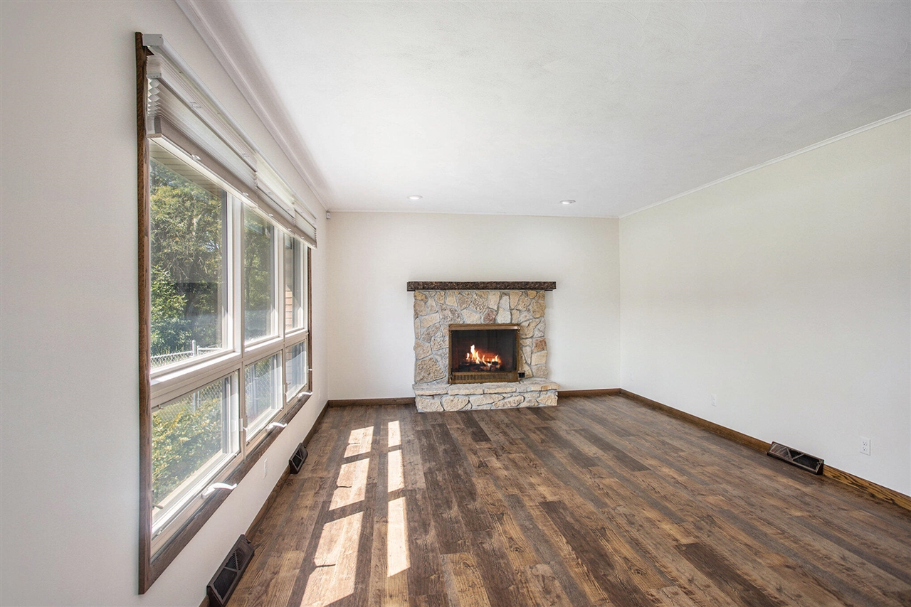 Homes for sale in Battle Creek, MI | 8005 Division Dr, Battle Creek, MI 49014 | MLS# 70492958