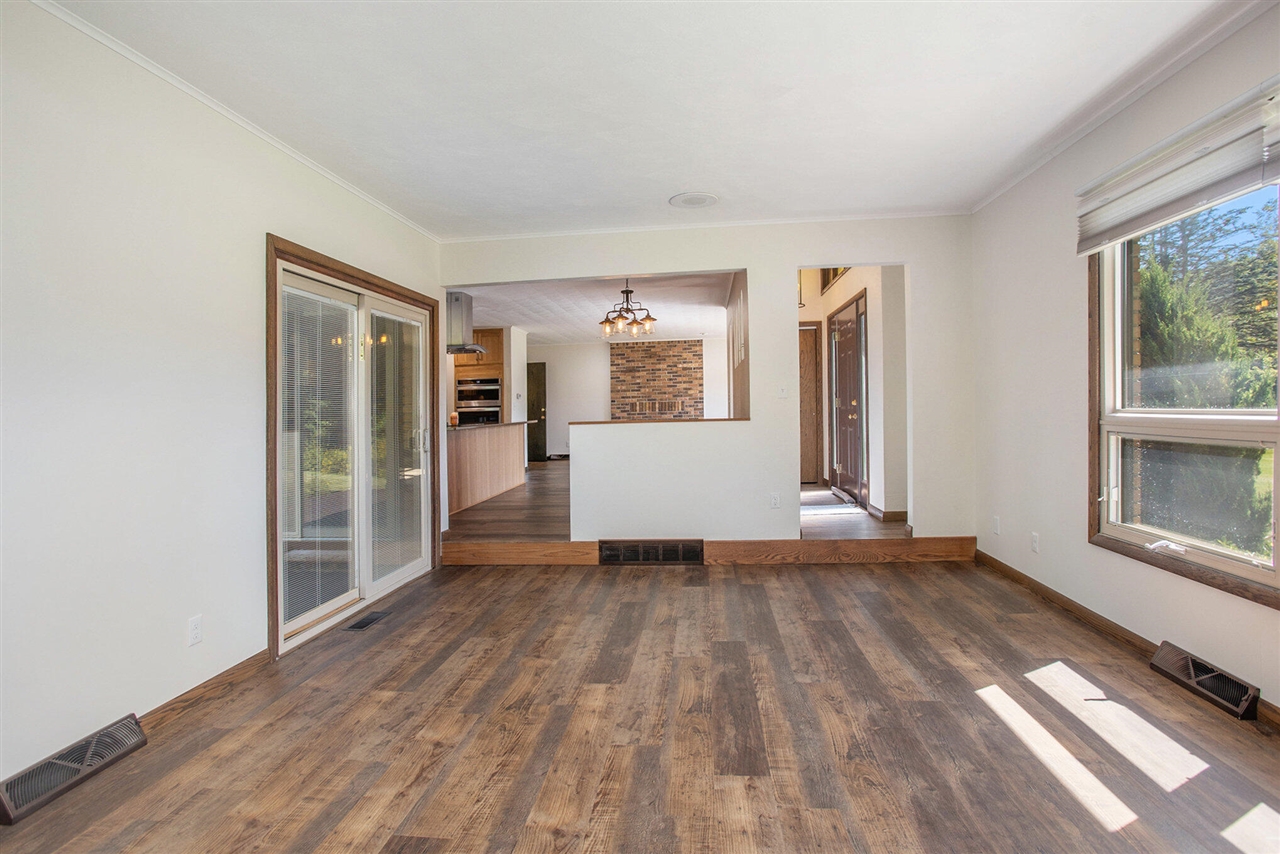 Homes for sale in Battle Creek, MI | 8005 Division Dr, Battle Creek, MI 49014 | MLS# 70492958