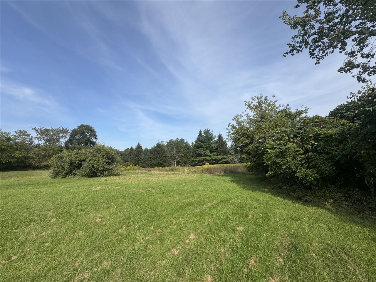 Homes for sale in Alto, MI | 10555 68Th St, Alto, MI 49302 | MLS# 70493469