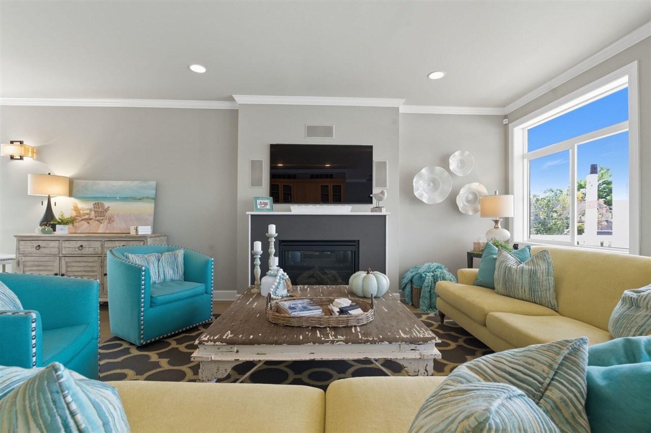 Homes for sale in Saint Joseph, MI | 622 Vine St, Saint Joseph, MI 49085 | MLS# 70493746