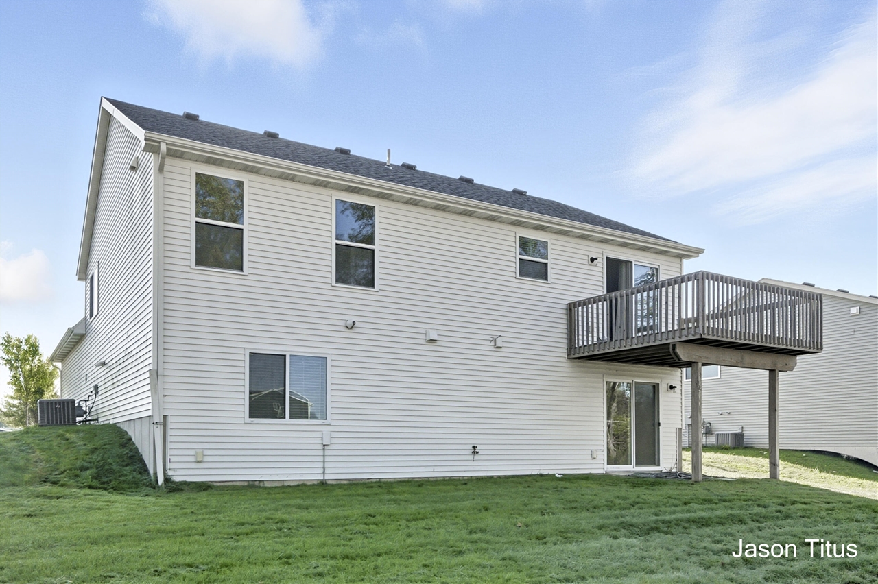 Homes for sale in Kentwood, MI | 5829 Birdsong Ct, Kentwood, MI 49508 | MLS# 70493779