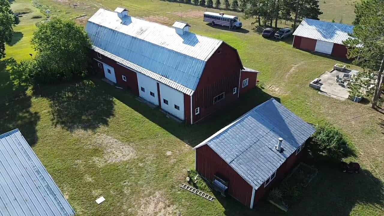 Homes for sale in Manistee, MI | 5389 Caberfae Hwy, Manistee, MI 49660 | MLS# 70493825