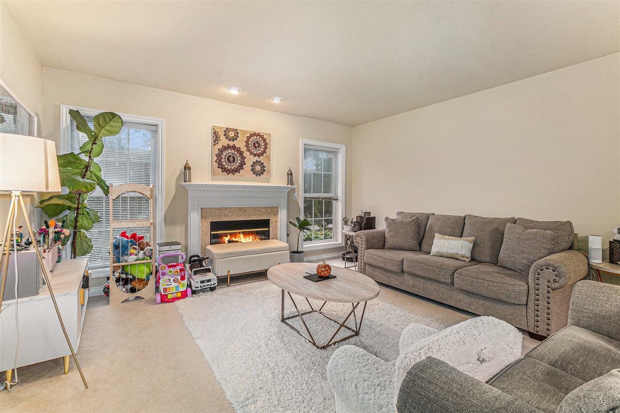 Homes for sale in Ypsilanti, MI | 5702 Hampshire Ln, Ypsilanti, MI 48197 | MLS# 70493896