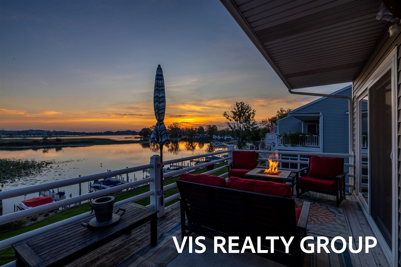 Homes for sale in Spring Lake, MI | 221 Riverfront Dr #12, Spring Lake, MI 49456 | MLS# 70493937