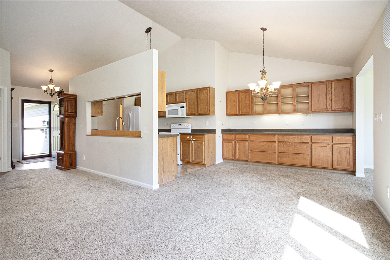 Homes for sale in Coldwater, MI | 90 Oakdale Ln, Coldwater, MI 49036 | MLS# 70494126