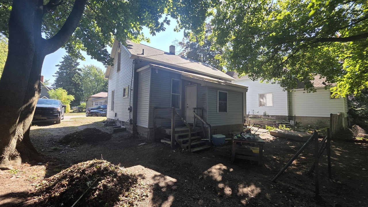 Homes for sale in Ludington, MI | 207 N Rath Ave, Ludington, MI 49431 | MLS# 70494145