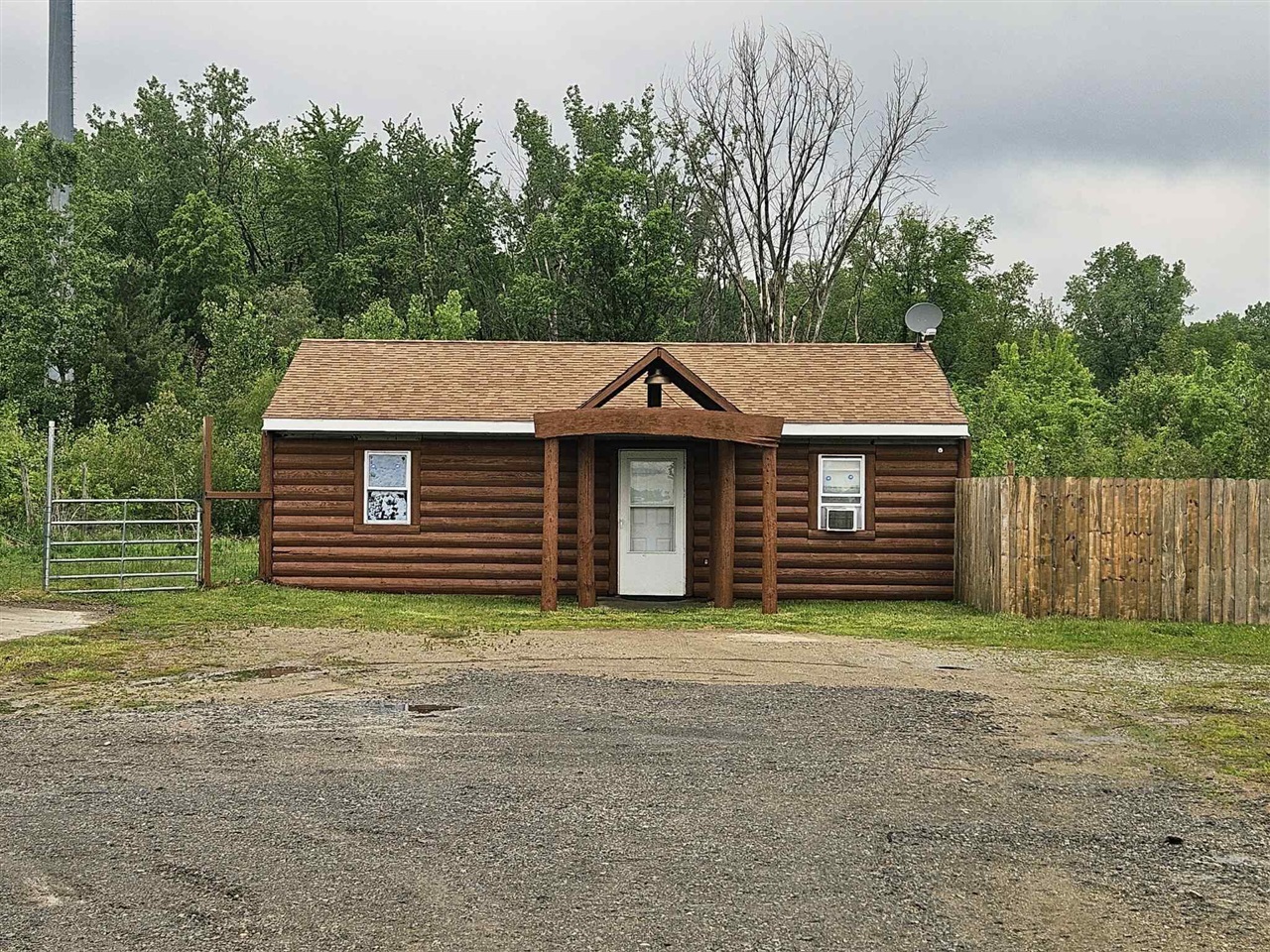 Homes for sale in Three Oaks, MI | 5463 Us Hwy 12, Three Oaks, MI 49128 | MLS# 70494242