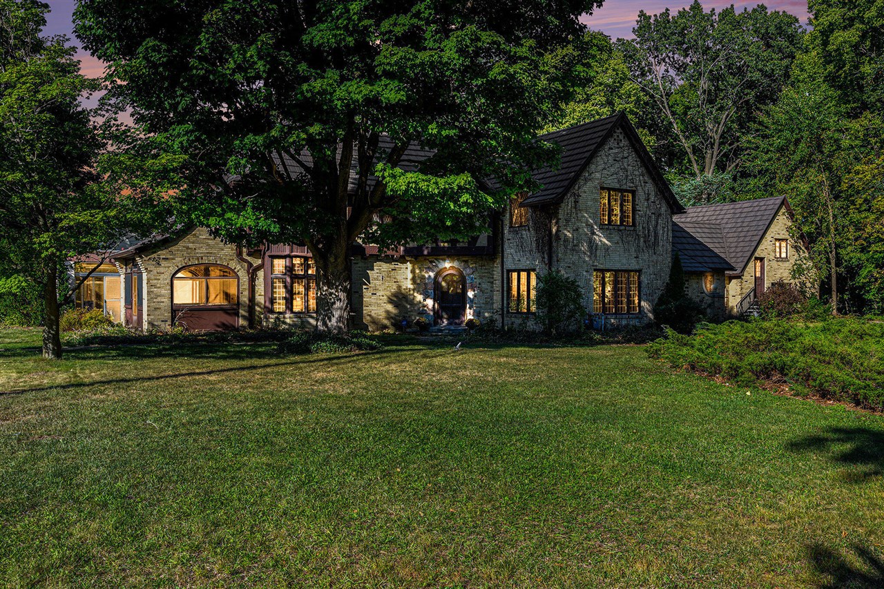 Homes for sale in Three Rivers, MI | 400 E Hoffman St, Three Rivers, MI 49093 | MLS# 70494343