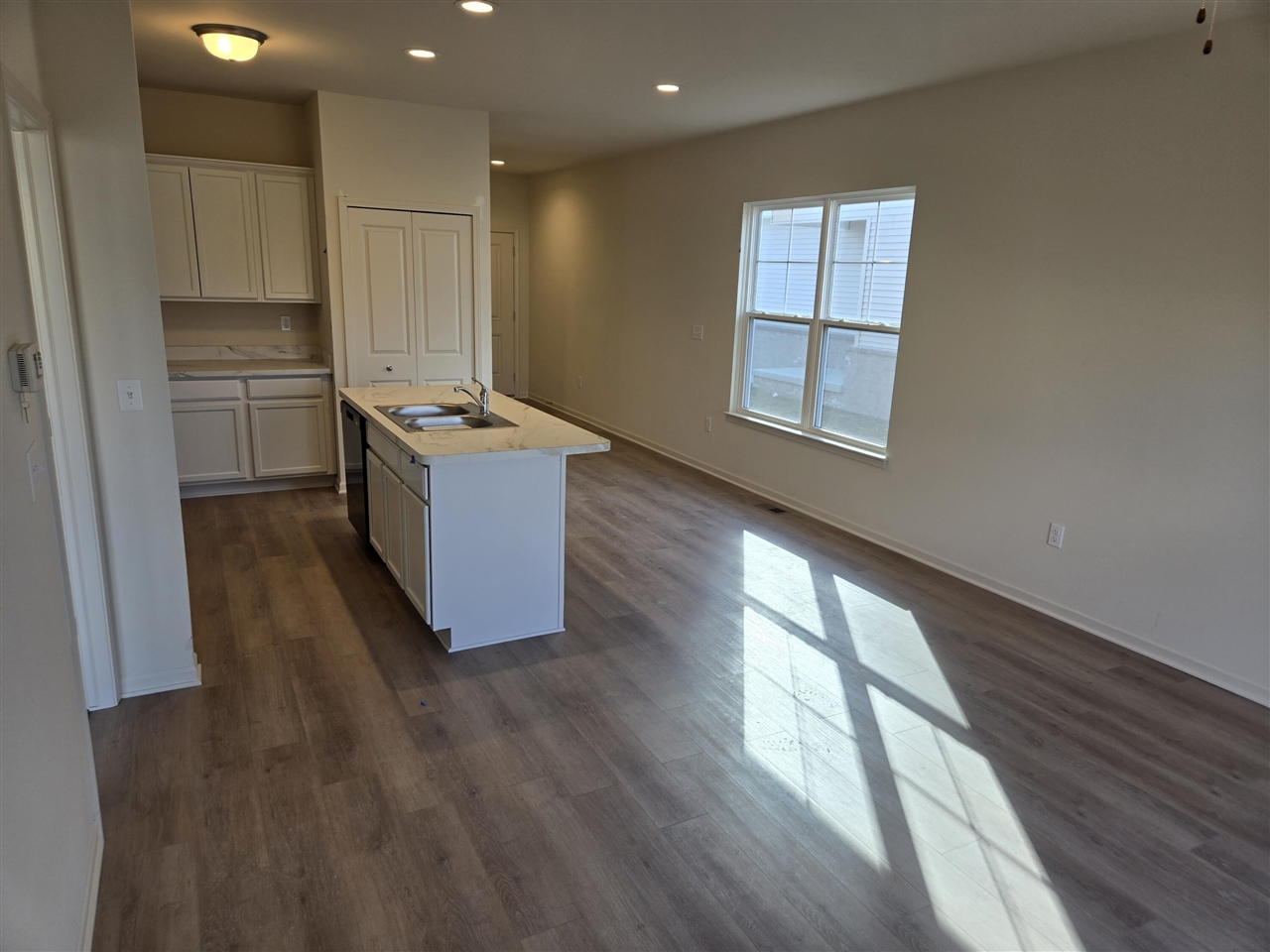 Homes for sale in Monroe, MI | 4264 Plum Village Cir #40, Monroe, MI 48161 | MLS# 70494481