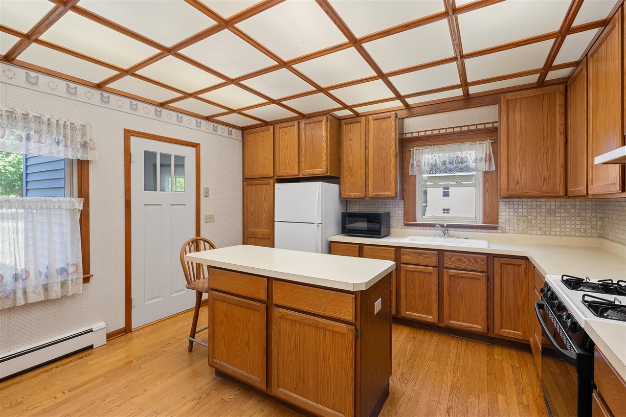 Homes for sale in Bloomingdale, MI | 508 N Van Buren St, Bloomingdale, MI 49026 | MLS# 70494533