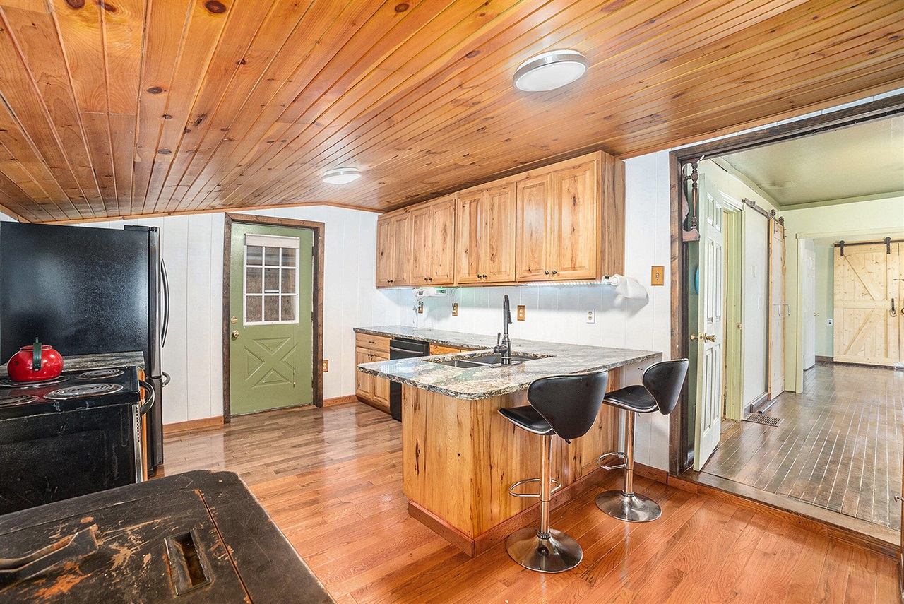 Homes for sale in Shelby, MI | 2249 E Ferry St, Shelby, MI 49455 | MLS# 70494830