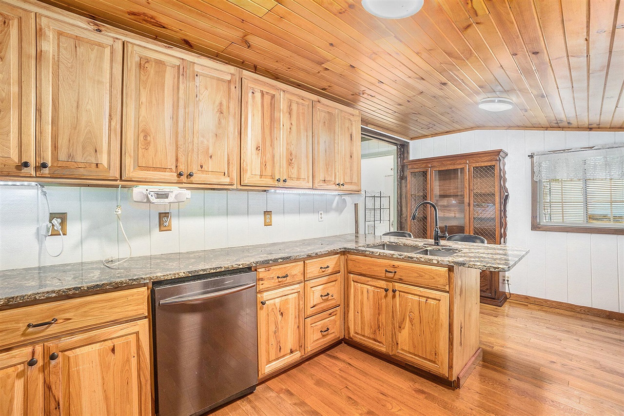 Homes for sale in Shelby, MI | 2249 E Ferry St, Shelby, MI 49455 | MLS# 70494830