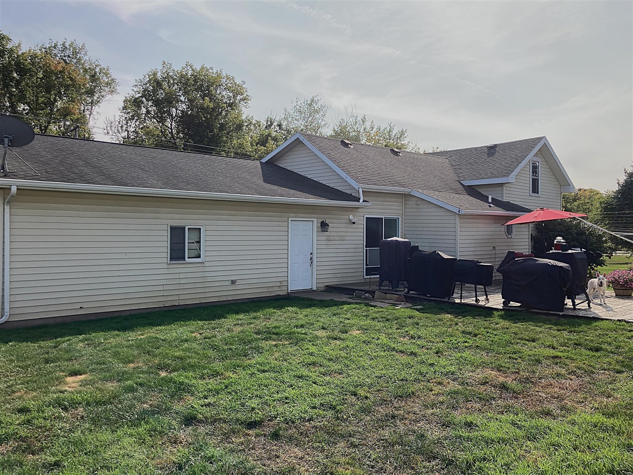 Homes for sale in Edmore, MI | 651 E Forest St, Edmore, MI 48829 | MLS# 70494843