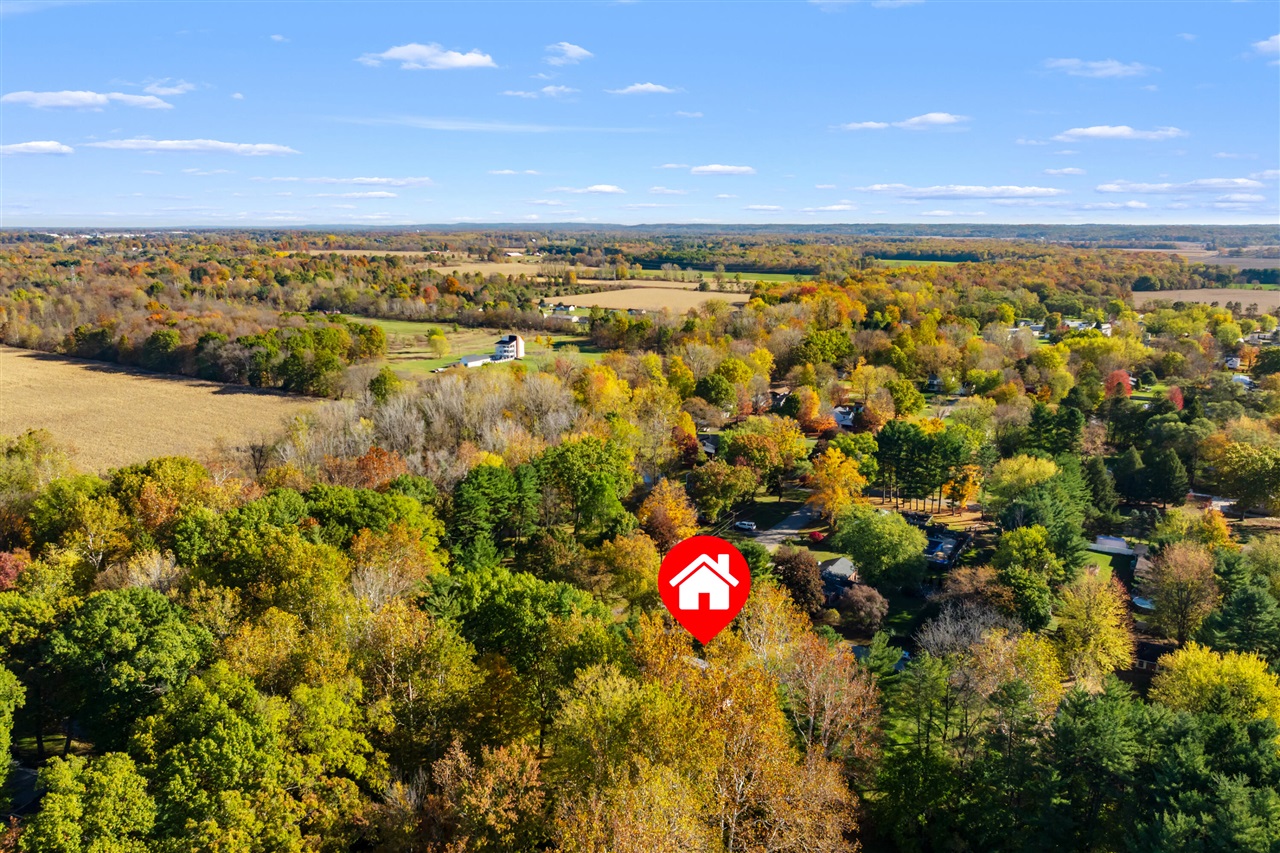 Homes for sale in Plainwell, MI | 716 W Gun River Dr, Plainwell, MI 49080 | MLS# 70494860