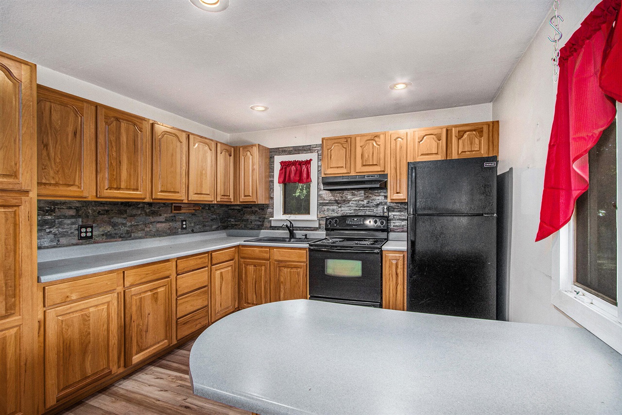 Homes for sale in Bangor, MI | 52466 28Th Ave, Bangor, MI 49013 | MLS# 70495050