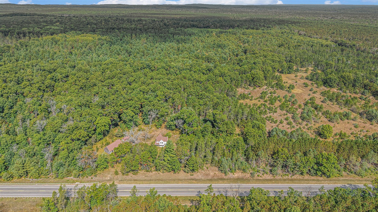 Homes for sale in Baldwin, MI | 5314 W Us 10, Baldwin, MI 49304 | MLS# 70495173