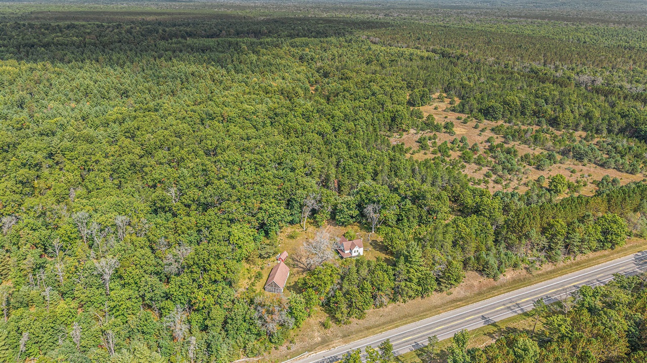 Homes for sale in Baldwin, MI | 5314 W Us 10, Baldwin, MI 49304 | MLS# 70495173