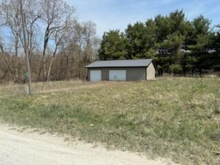 Homes for sale in Sheridan, MI | 5019 S Townhall Rd, Sheridan, MI 48884 | MLS# 70495215