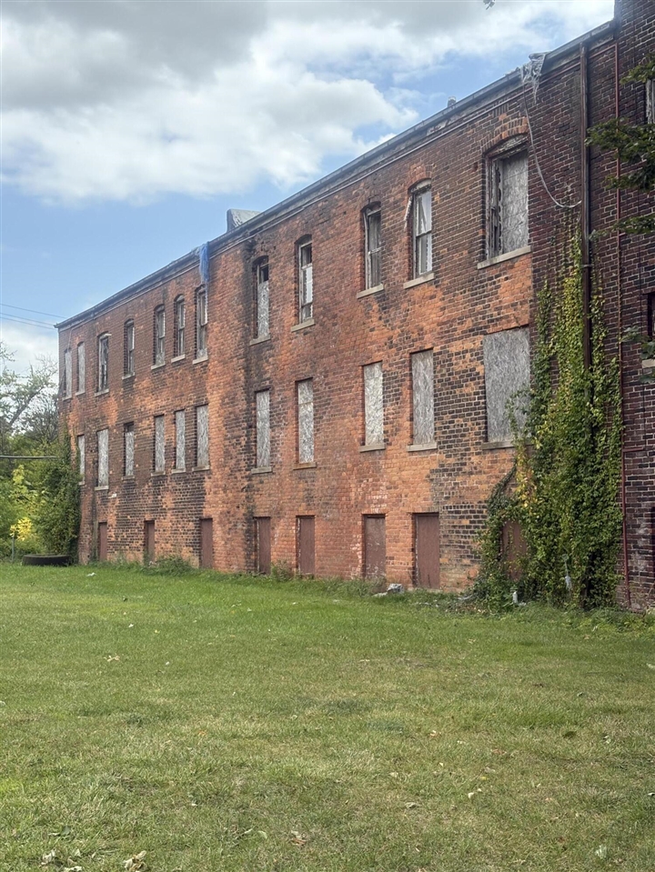 Homes for sale in Detroit, MI | 1796 W Grand Blvd, Detroit, MI 48208 | MLS# 70495233