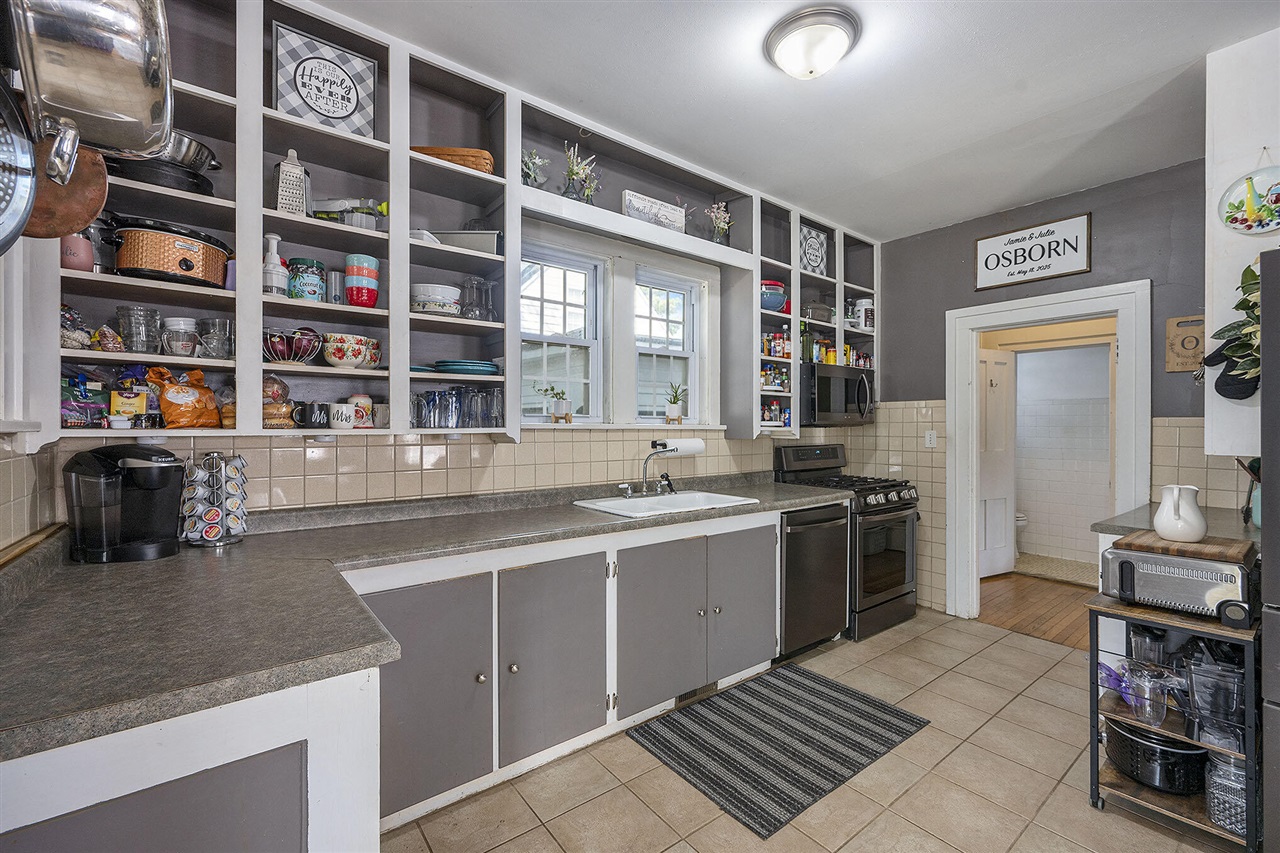 Homes for sale in Paw Paw, MI | 119 Elm St, Paw Paw, MI 49079 | MLS# 70495242