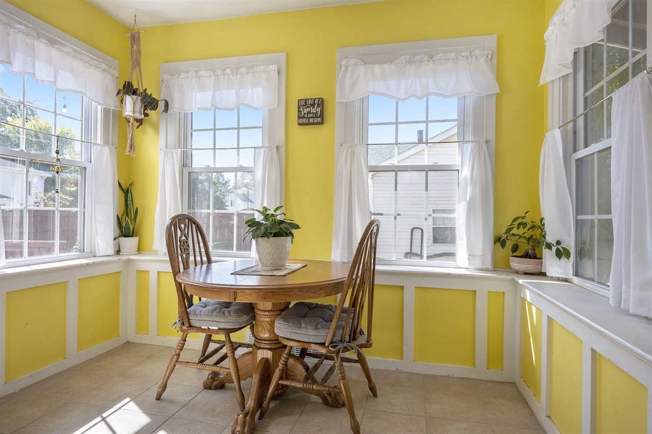 Homes for sale in Paw Paw, MI | 119 Elm St, Paw Paw, MI 49079 | MLS# 70495242