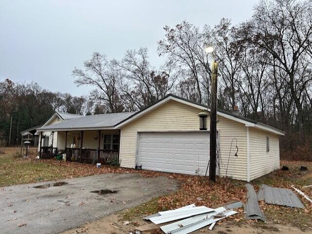 Homes for sale in Twin Lake, MI | 4176 E River Rd, Twin Lake, MI 49457 | MLS# 70495256