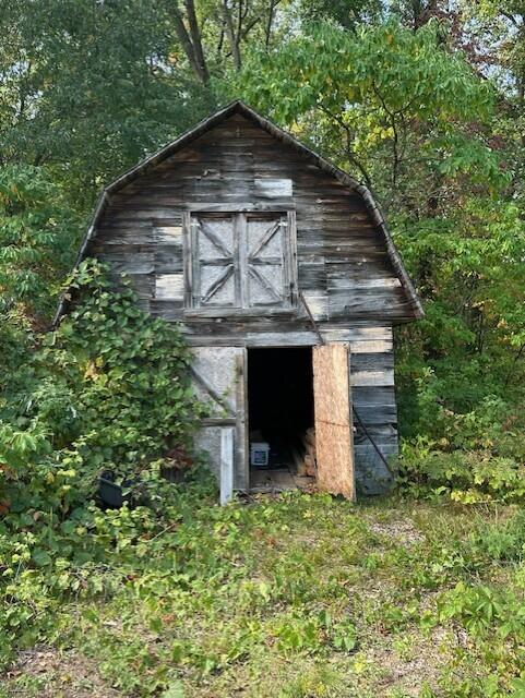 Homes for sale in Twin Lake, MI | 4176 E River Rd, Twin Lake, MI 49457 | MLS# 70495256