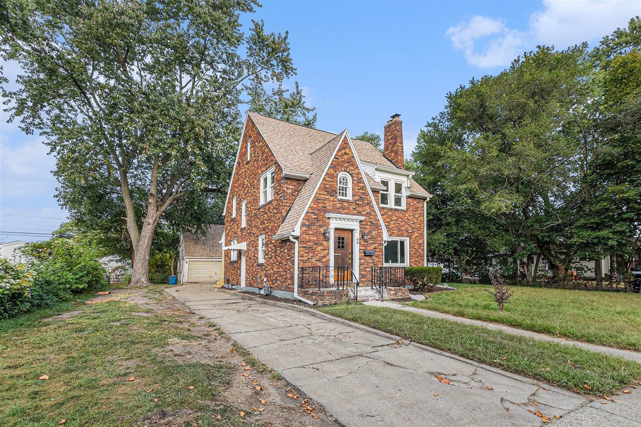 Homes for sale in Battle Creek, MI | 49 N Lavista Blvd, Battle Creek, MI 49015 | MLS# 70495261