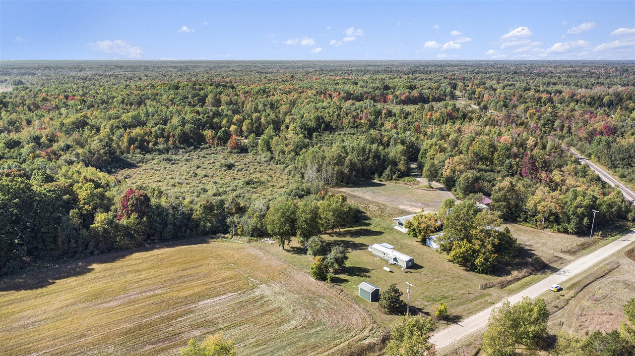 Homes for sale in Harrison, MI | 1215 Bear Ave, Harrison, MI 48625 | MLS# 70495359