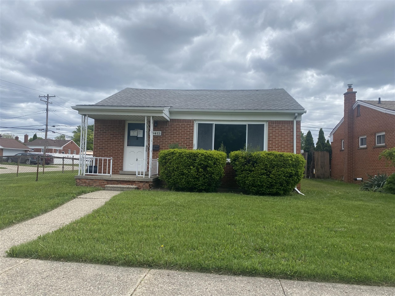 Homes for sale in Southgate, MI | 15413 Kennebec St, Southgate, MI 48195 | MLS# 70495366