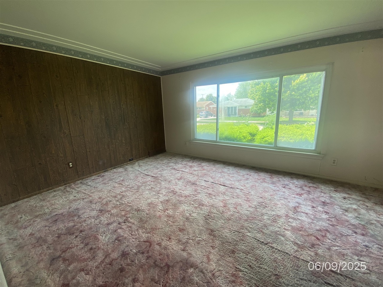 Homes for sale in Southgate, MI | 15413 Kennebec St, Southgate, MI 48195 | MLS# 70495366