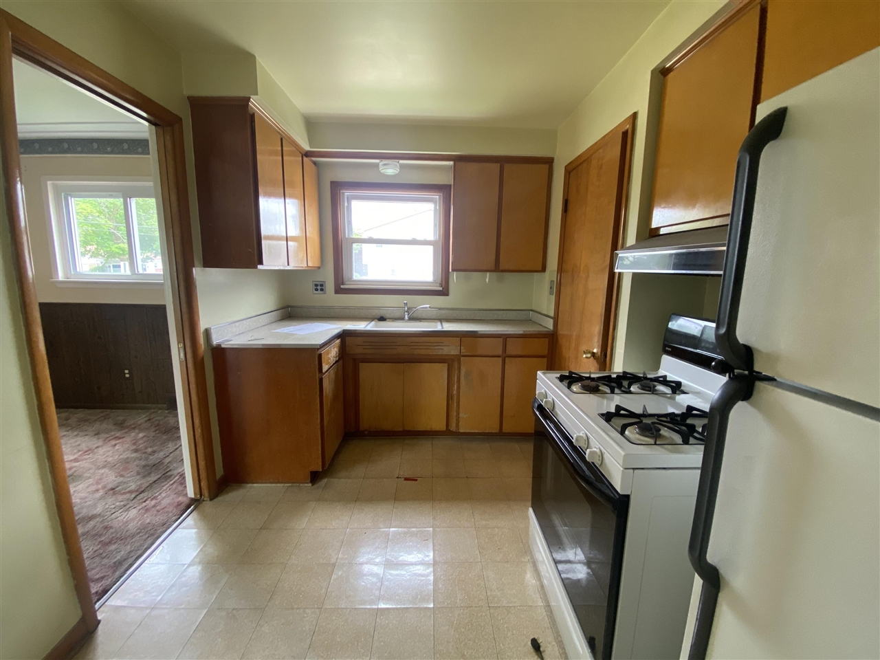 Homes for sale in Southgate, MI | 15413 Kennebec St, Southgate, MI 48195 | MLS# 70495366