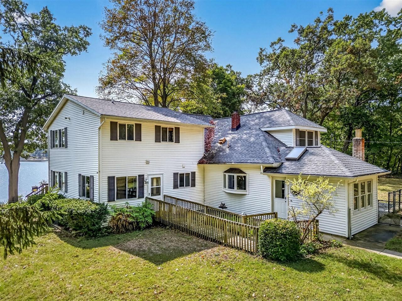 Homes for sale in Twin Lake, MI | 183 Lake Court Rd, Twin Lake, MI 49457 | MLS# 70495524