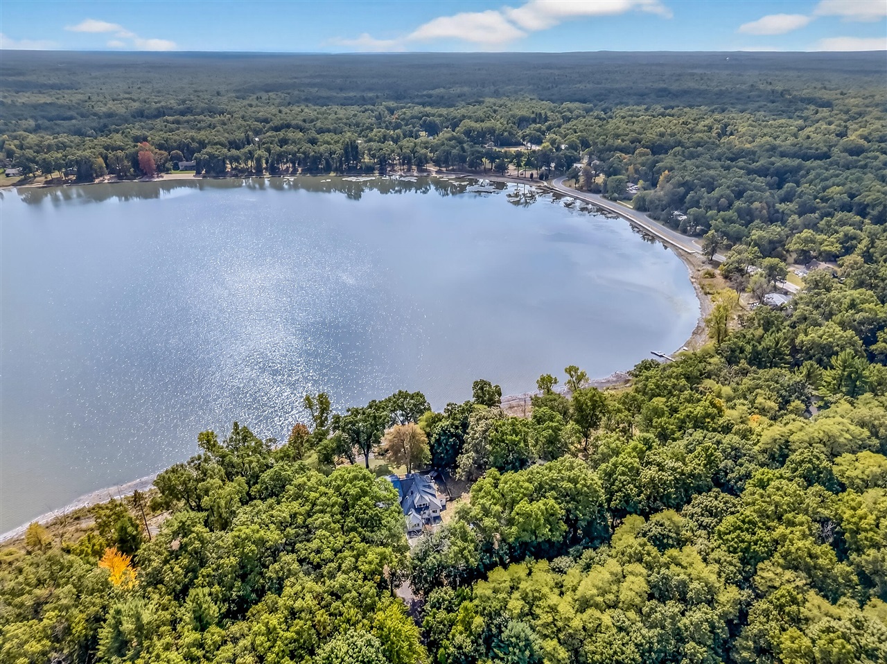 Homes for sale in Twin Lake, MI | 183 Lake Court Rd, Twin Lake, MI 49457 | MLS# 70495524