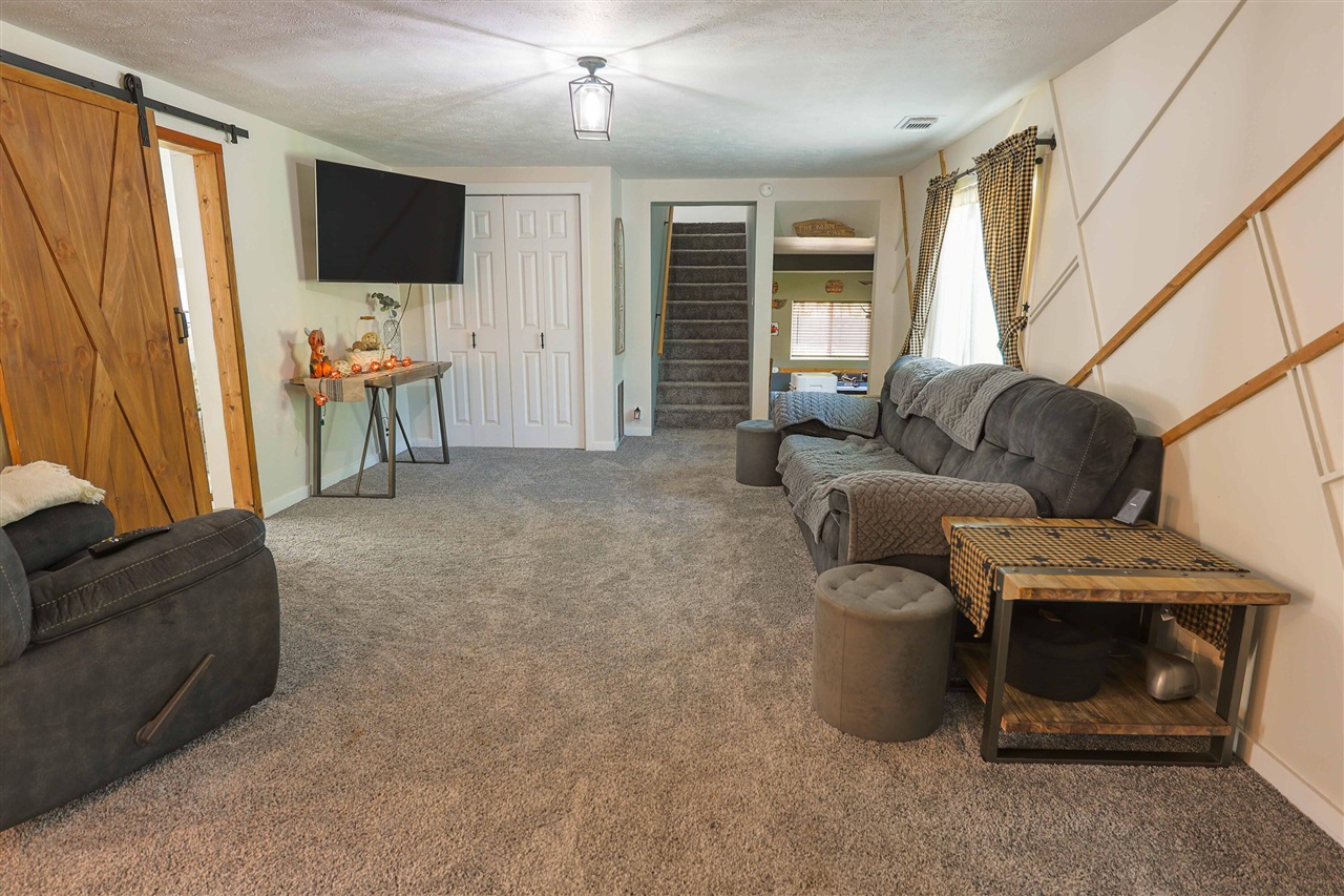 Homes for sale in Montague, MI | 175 W Fruitvale Rd, Montague, MI 49437 | MLS# 70495534