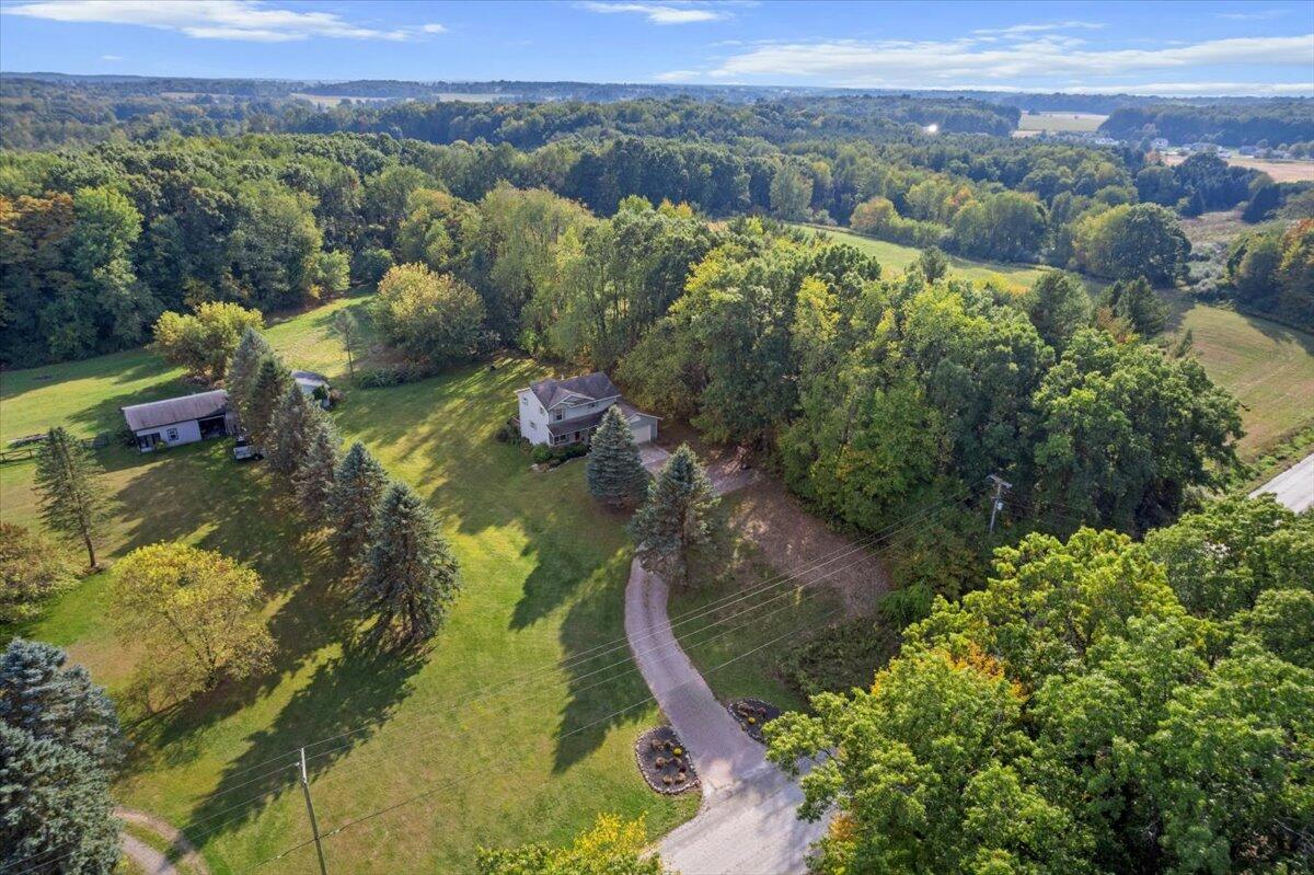 Homes for sale in Saranac, MI | 8965 Peck Lake Rd, Saranac, MI 48881 | MLS# 70495588