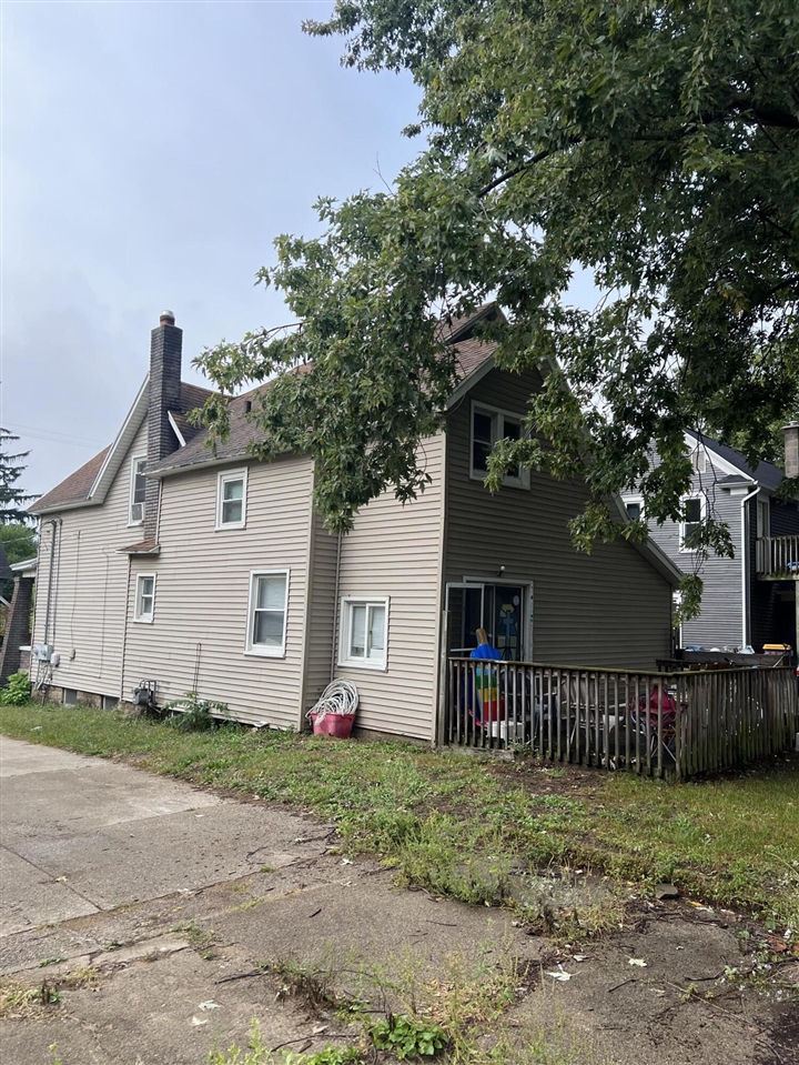 Homes for sale in Grand Rapids, MI | 443 Quimby St, Grand Rapids, MI 49505 | MLS# 70495614
