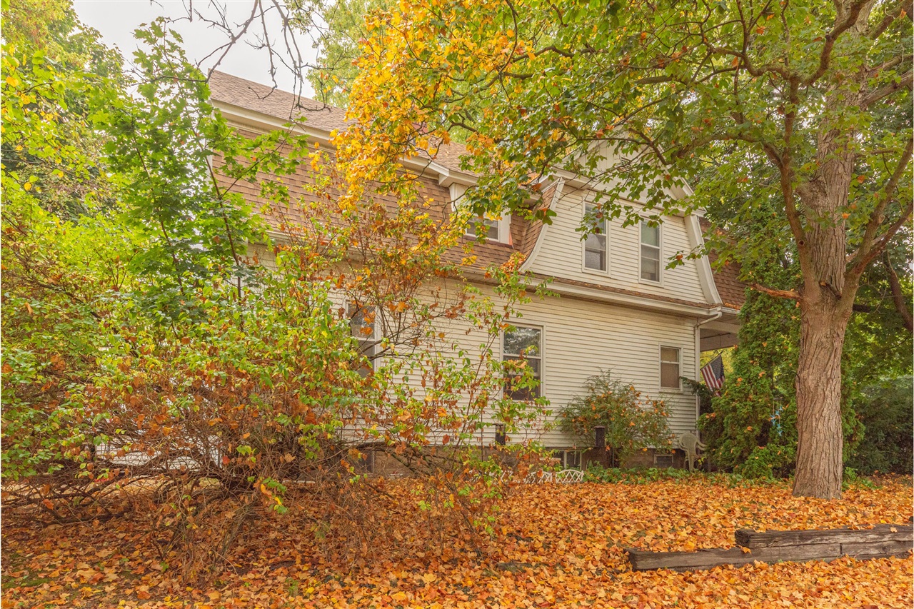 Homes for sale in Saline, MI | 224 Monroe St, Saline, MI 48176 | MLS# 70495803