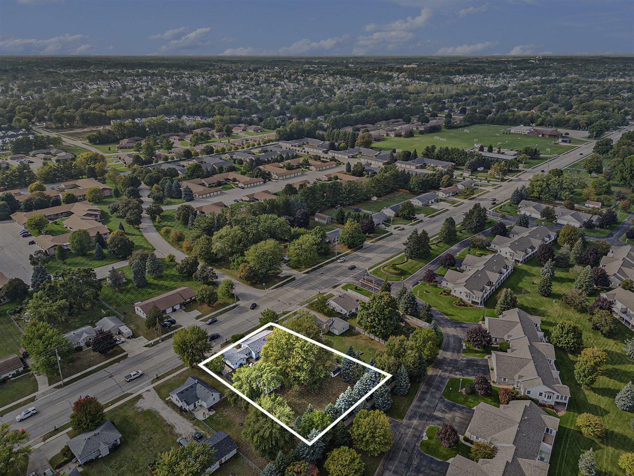 Homes for sale in Hudsonville, MI | 6724 28th Ave, Hudsonville, MI 49426 | MLS# 70495822