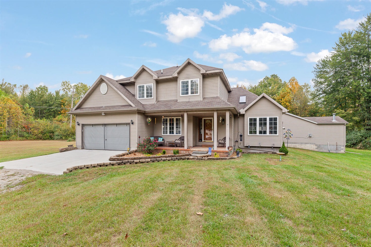 Homes for sale in Belleville, MI | 13850 Rawsonville Rd, Belleville, MI 48111 | MLS# 70495882