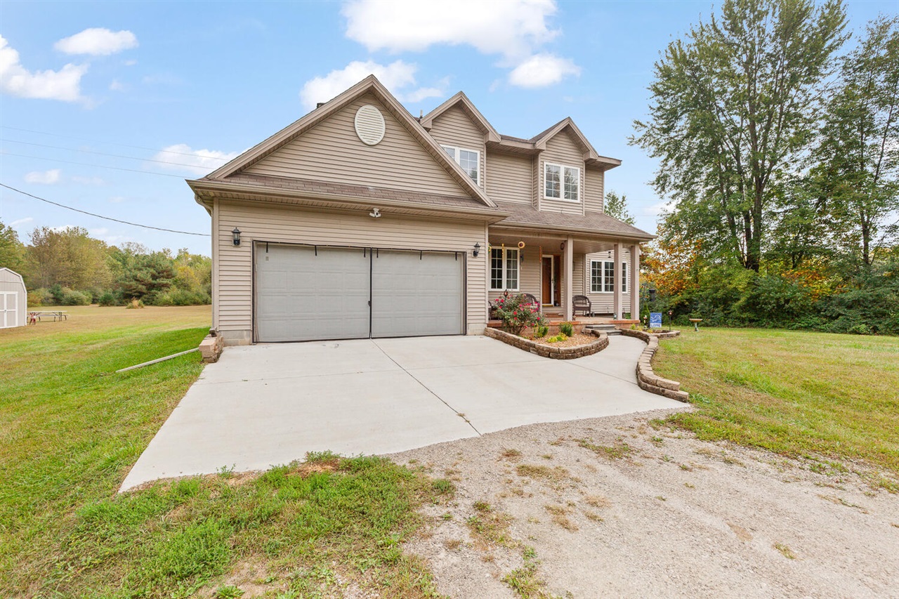 Homes for sale in Belleville, MI | 13850 Rawsonville Rd, Belleville, MI 48111 | MLS# 70495882