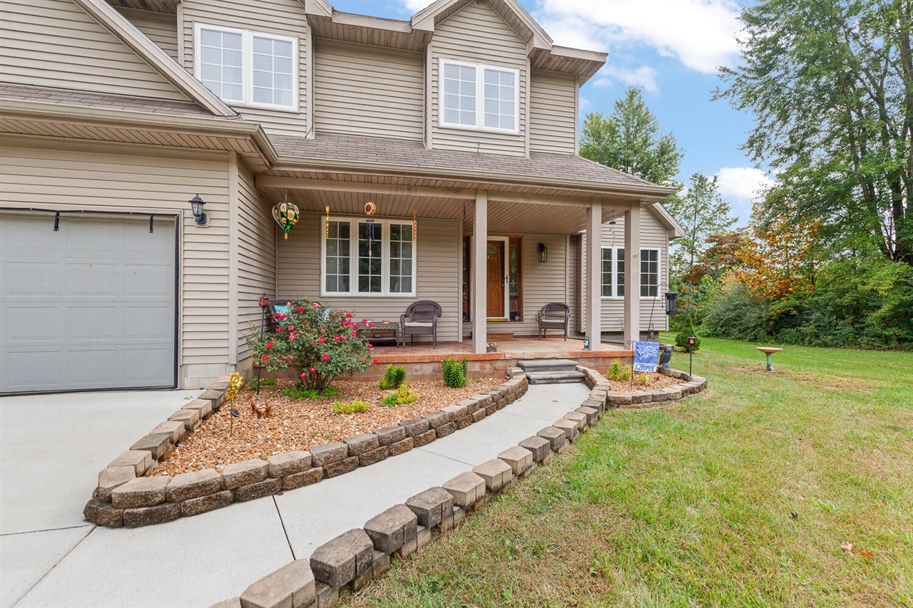 Homes for sale in Belleville, MI | 13850 Rawsonville Rd, Belleville, MI 48111 | MLS# 70495882