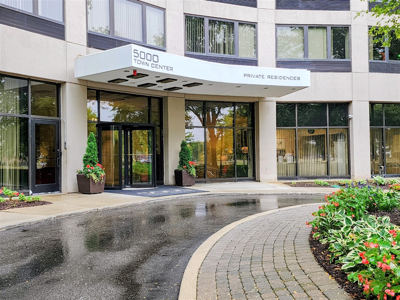 Homes for sale in Southfield, MI | 5000 Town Ctr #1404, Southfield, MI 48075 | MLS# 70496111