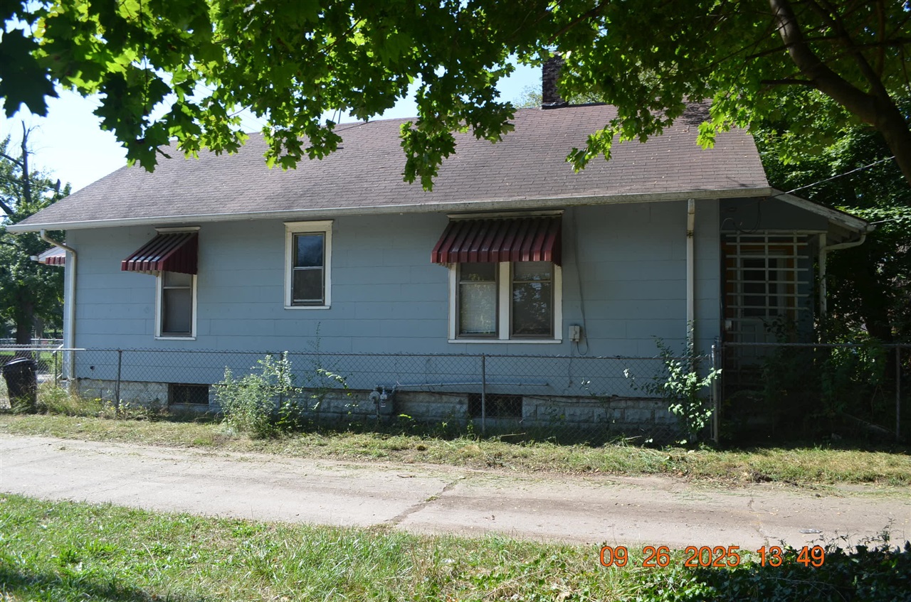 Homes for sale in Benton Harbor, MI | 171 E Empire Ave, Benton Harbor, MI 49022 | MLS# 70496286