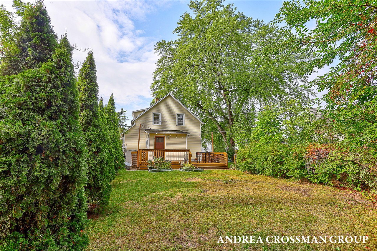 Homes for sale in Grand Haven, MI | 523 Fulton Ave, Grand Haven, MI 49417 | MLS# 70496319