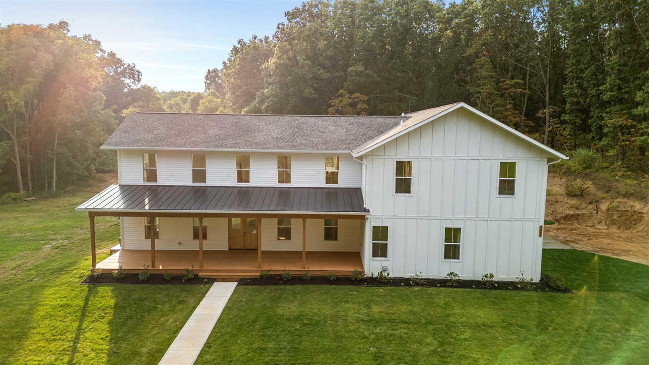 Homes for sale in Kalamazoo, MI | 3841 N 3Rd St, Kalamazoo, MI 49009 | MLS# 70496432