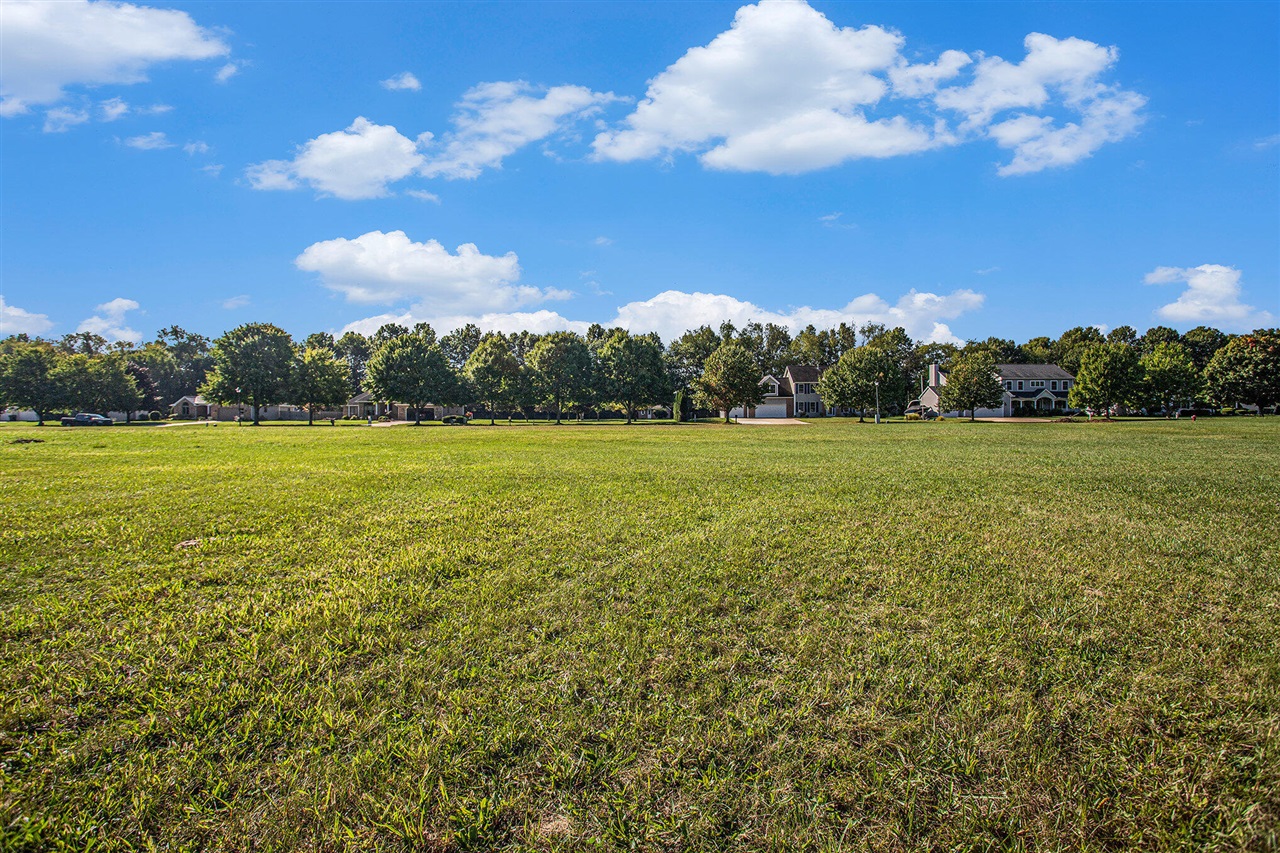 Homes for sale in Vicksburg, MI | 908 Maple Meadows Ave, Vicksburg, MI 49097 | MLS# 70496504